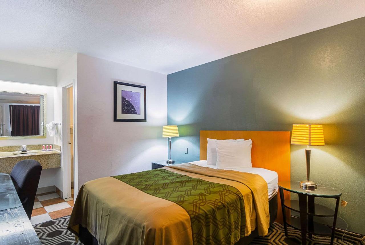 Econolodge Chicago South Holland Bagian luar foto